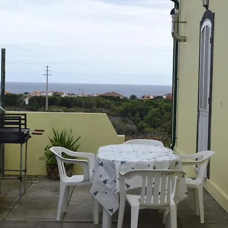 Porto Martins Holiday Semesterbostad